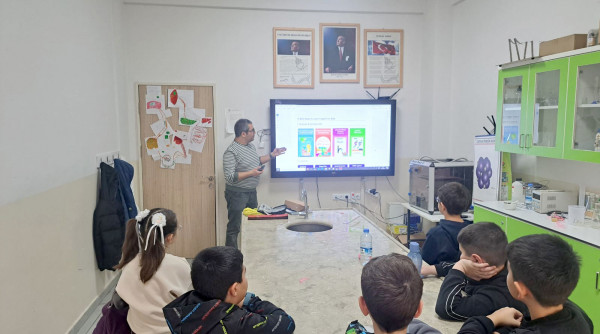 BİLSEM Öğrencilerine Yabancı Dil Becerilerini Geliştirmeye Yönelik Dijital Oyun Tabanlı Öğrenme Etkinliği